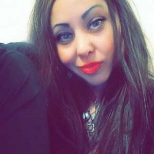 Meet your Posher, Sonya